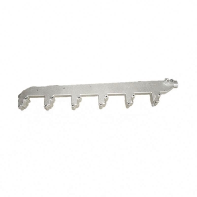 OEM Sinotruk Howo Truck Parts Steel Water Outlet Pipe VG1500040102 para modelo de carro