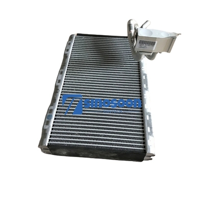 Sinotruk Howo A7 partes de cabine sistemas de ar condicionado evaporador WG1664820014 fabricado