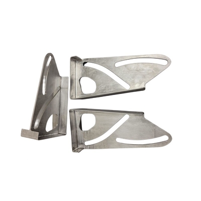 Suporte de tanque de ureia de metal leve para o SINOTRUK HOWO N7G
