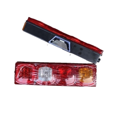 Peças sobressalentes de caminhão Shacman Lâmpada traseira LED DZ95189811212 para caminhão pesado HOWO A7 a preços acessíveis
